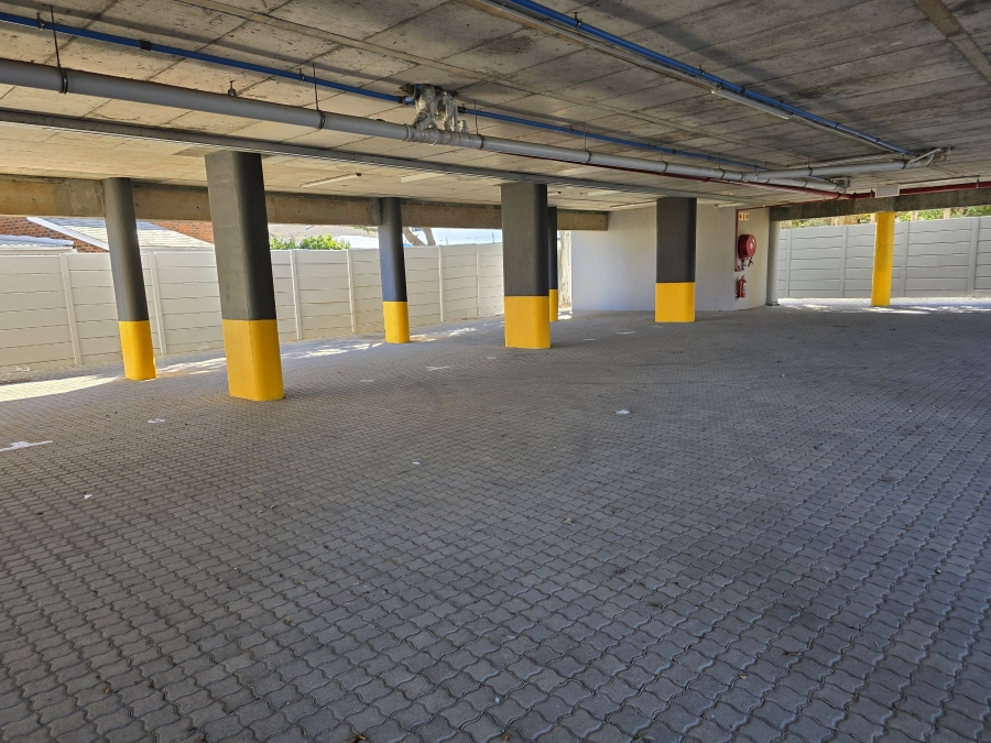 1 Bedroom Property for Sale in Table View Western Cape